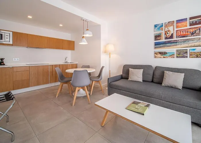 Guinate Club Apartment *