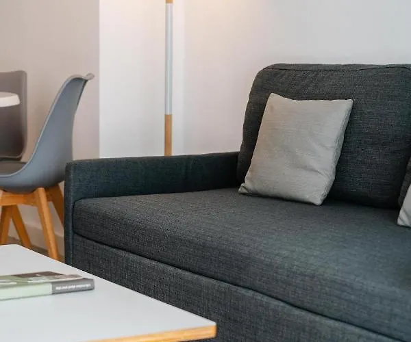 아파트 Guinate Club *