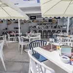 Guinate Club Apartment