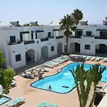 Guinate Club Apartment